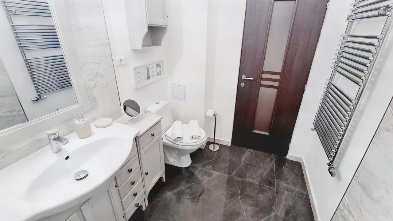 Spacious 5* Luxury In Historic Center Free Parking Kluž Exteriér fotografie