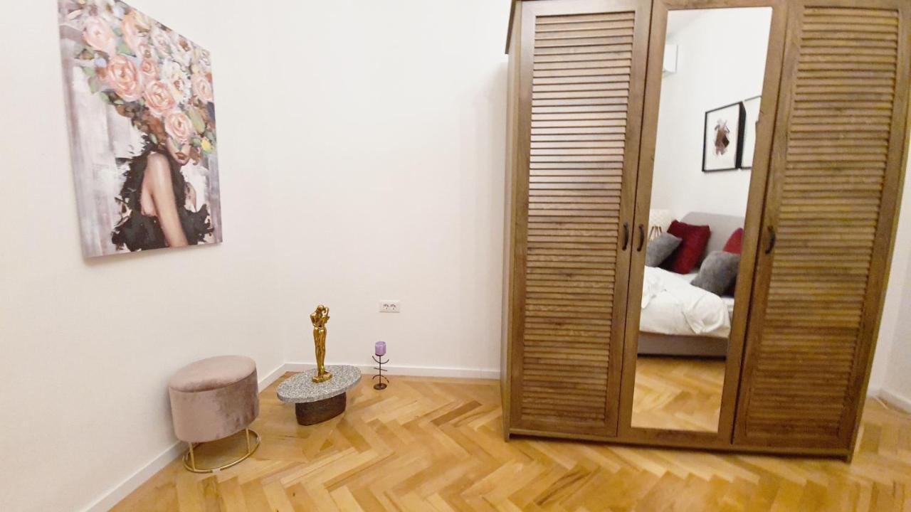 Spacious 5* Luxury In Historic Center Free Parking Kluž Exteriér fotografie